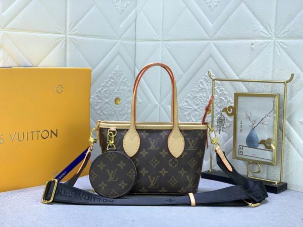 LV Neverfull BB in Brown with Navy Blue Belt 24*14*9 CM (Next to Original)