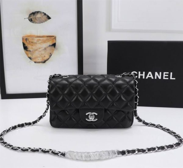 Chanel Flap Bag Black with Silver Hardware 20*12*6 CM (Next to Original)