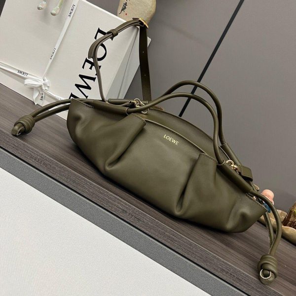 Loewe Small Paseo bag in Shiny Nappa in Green 35*11.5*21 CM (Mirror Quality)