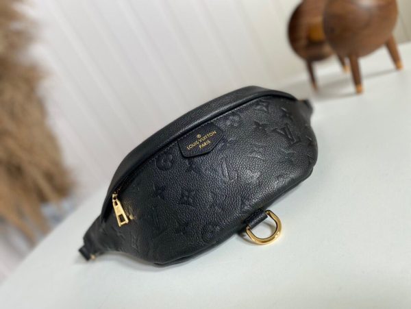 Louis Vuitton Empreinte BumBag in Black 23*16*10 CM (Mirror Quality)