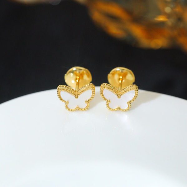 Van Cleef & Arpels Golden Finish Sweet Butterflies Earstuds
