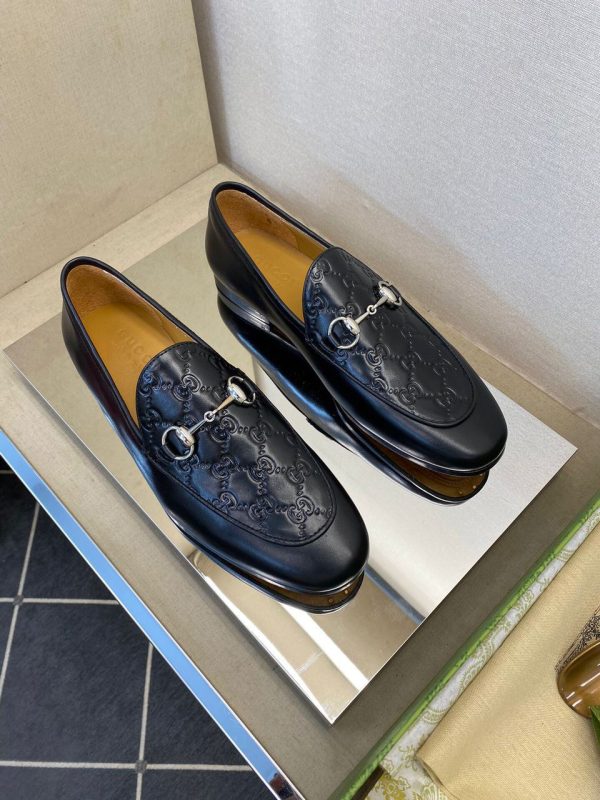 Gucci Men’s Loafer with Horsebit in Black