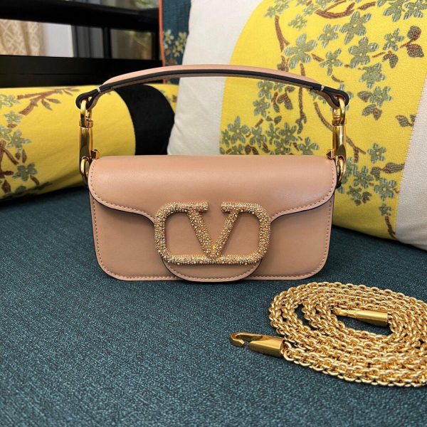 Valentino Small Garavani LOCÒ Shoulder Bag in Beige 19*10.5*5 CM (Mirror Quality)