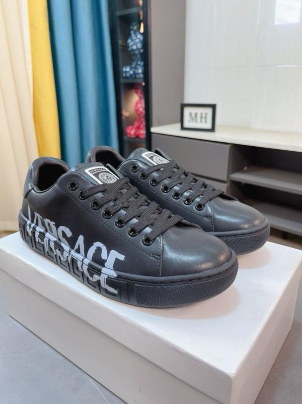 Versace Greca Logo Sneakers in Black for Men